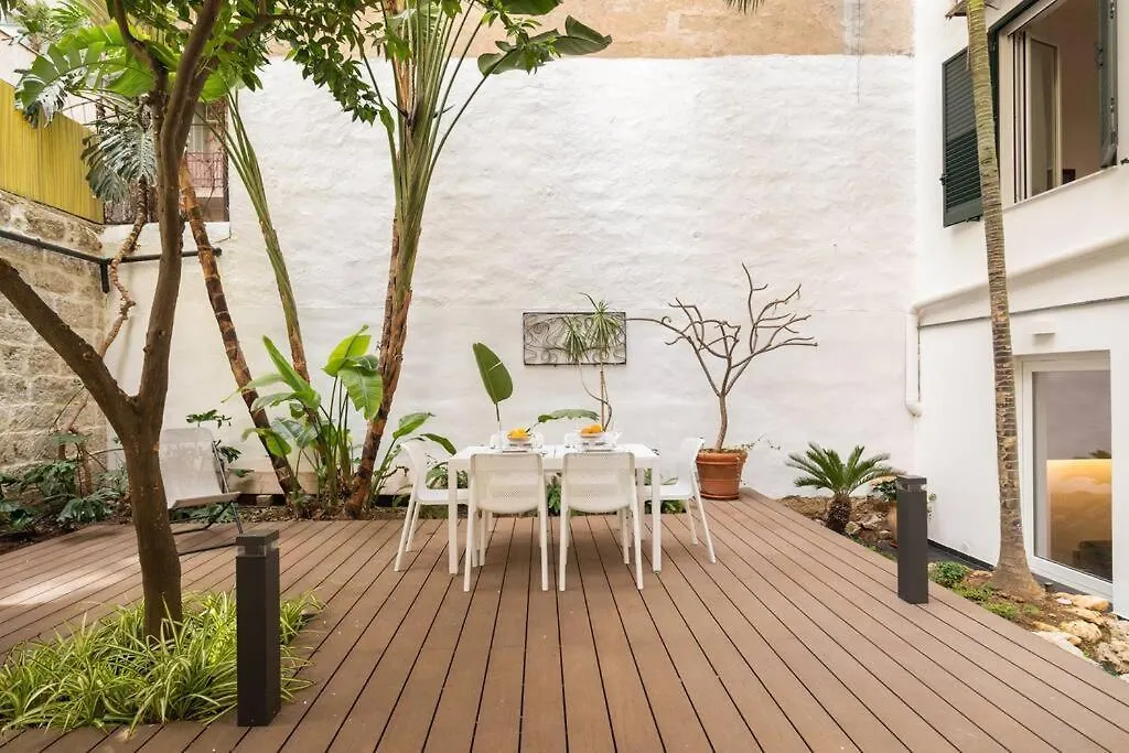 The Garden Boutique Apartment By Domusicily Palermo