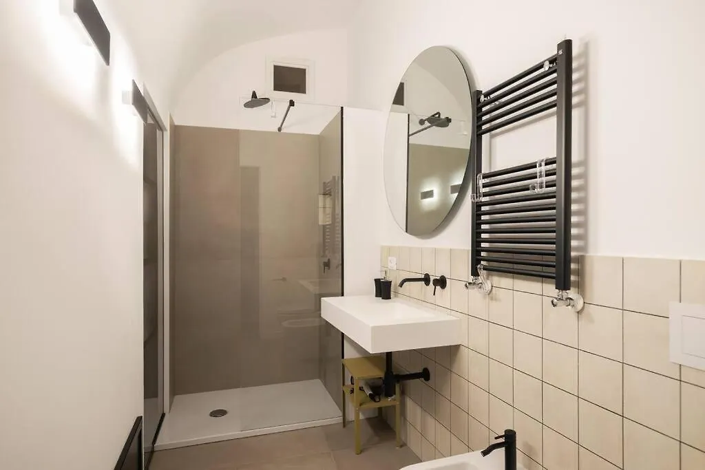 The Garden Boutique Apartment By Domusicily Palermo Italy