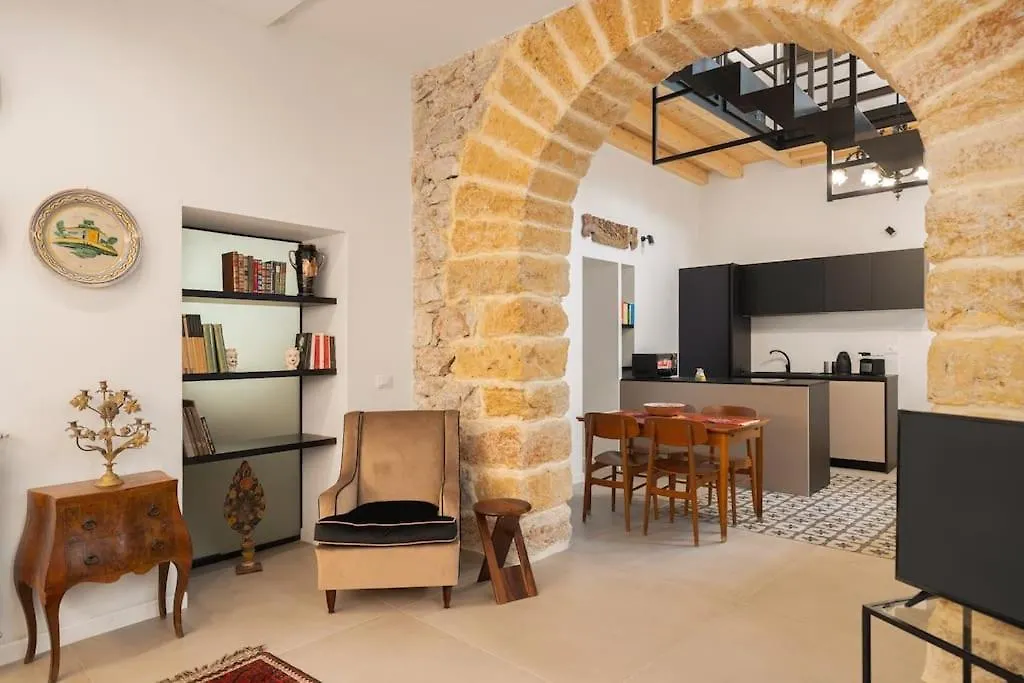 The Garden Boutique Apartment By Domusicily Palermo