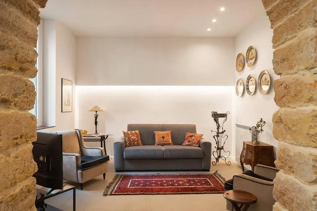 The Garden Boutique Apartment By Domusicily Palermo
