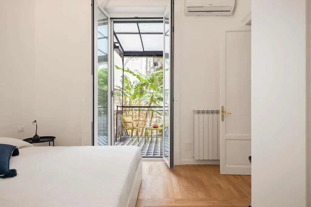 The Garden Boutique Apartment By Domusicily Palermo 0*,  Italy
